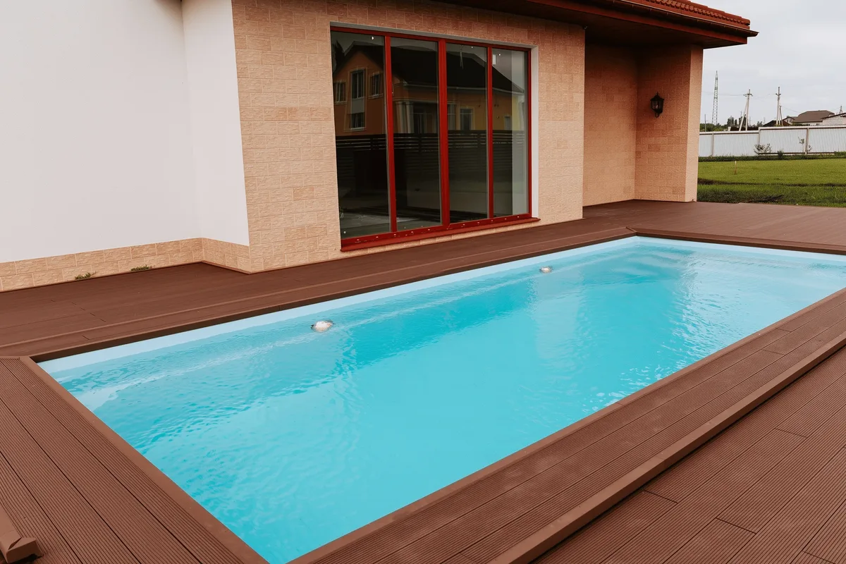 Композитный бассейн Laguna 8 — вид сверху в Петрозаводске